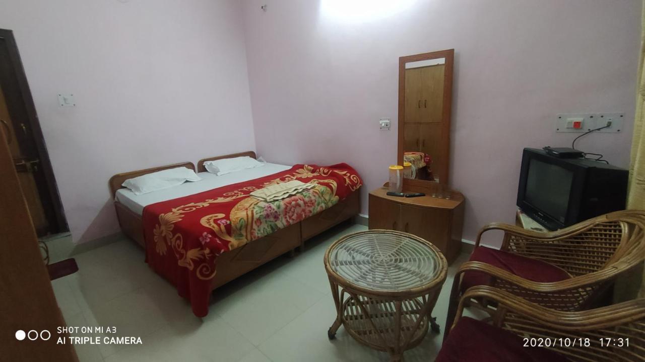 Hotel Himalayan Inn Uttarkashi Exterior photo